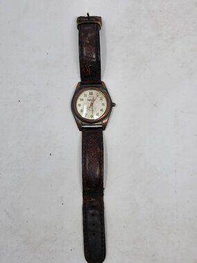 Infinity Quartz Wristwatch White Dial Stainless Steel Back Brown Strap